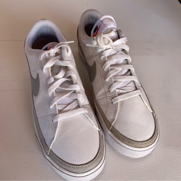 Nike Court Legacy Next Nature Men's Size 10.5 White Grey Fog Sneakers DH3162-104 - Picture 5 of 9